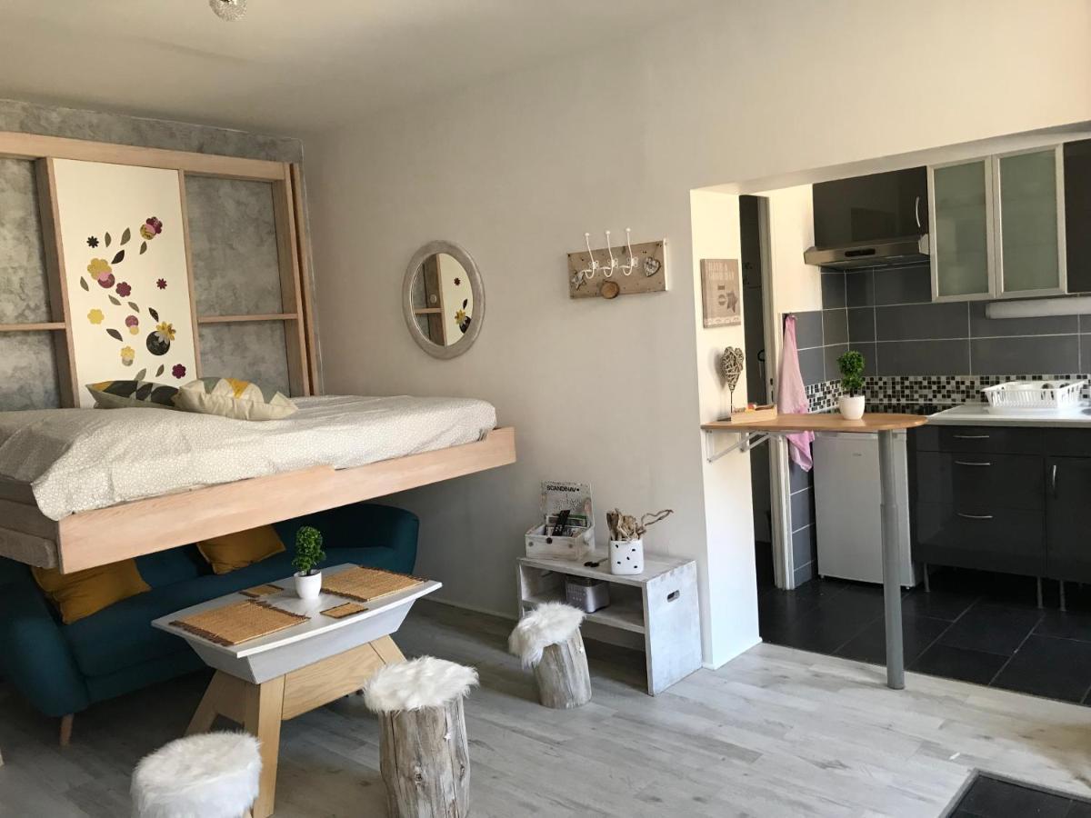 Joli Studio Scandinave Milly-la-Foret Exteriör bild